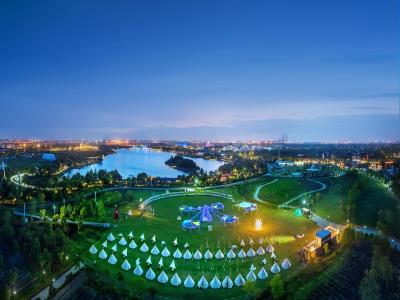 星空车库露营地ParkInPark