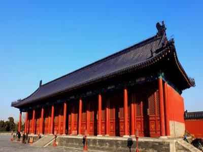 东配殿