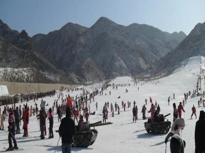 八达岭滑雪场