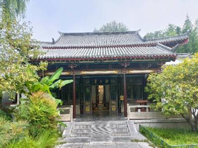 趵突泉-李清照纪念堂