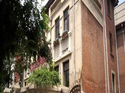 王卓然旧居
