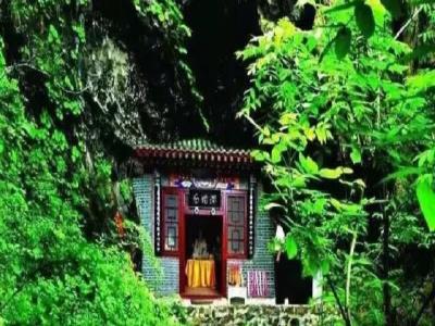 白蛇谷风景区