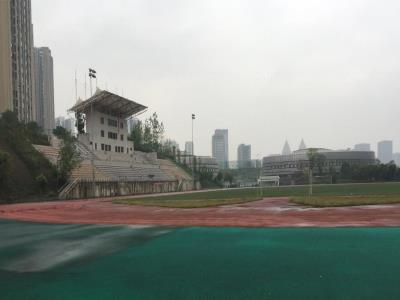 石子山足球场