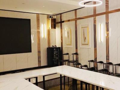 摩天城堡主题聚会轰趴馆(铜元局店)
