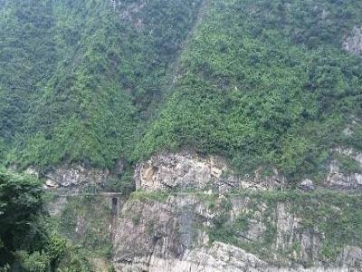 羊水河峡谷
