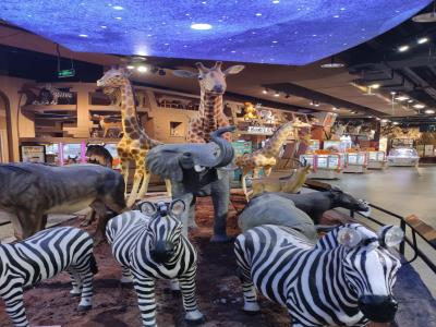 SAFARi卡通尼乐园