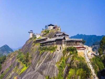 梁平东山森林公园