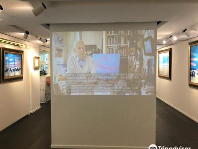 Opera Gallery