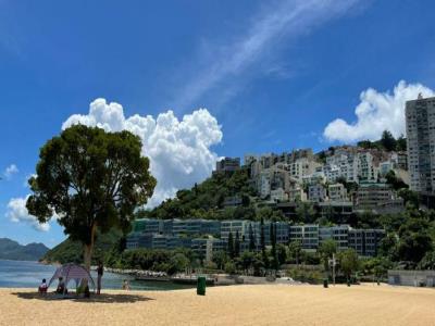 青山湾泳滩