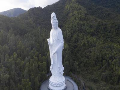 慈山寺青铜观音圣像