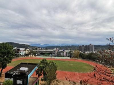 怒潮干部学校纪念碑