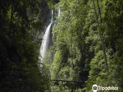 Aowanda Waterfall