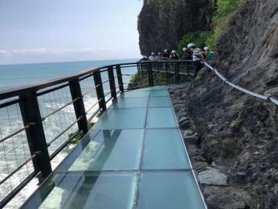 亲不知子天空步道
