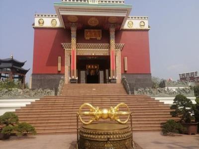 噶玛噶居寺