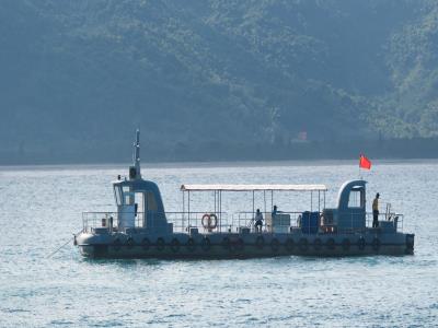 海底观光半潜艇