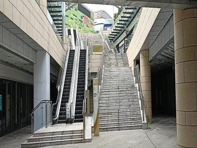 日月广场下沉广场