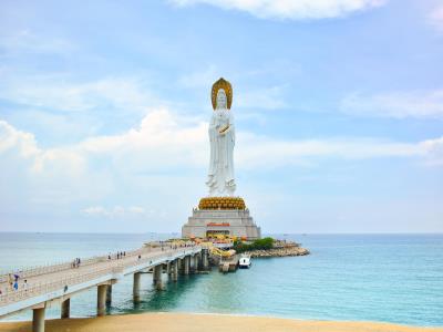 南山海上观音