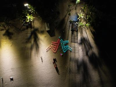 冰海银滩派对