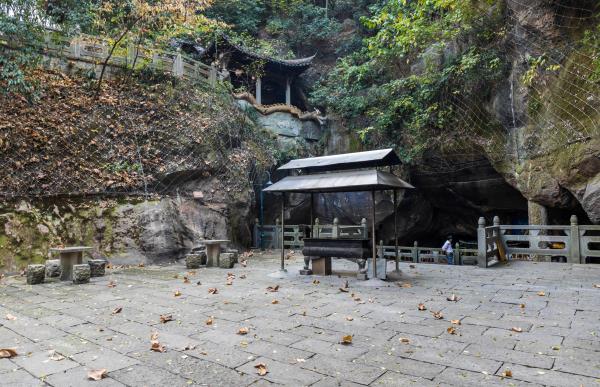 金鼓洞