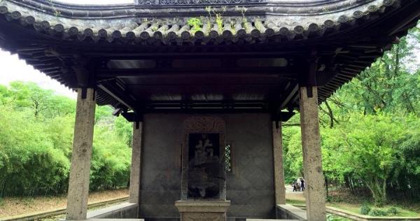 兰亭碑亭