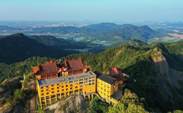 香炉峰