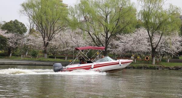 柯桥水上旅游巴士