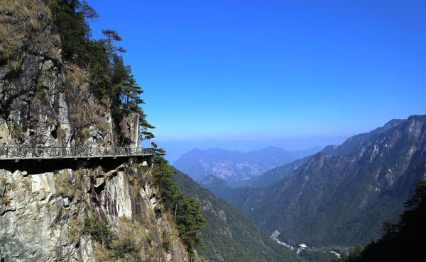 驾云台