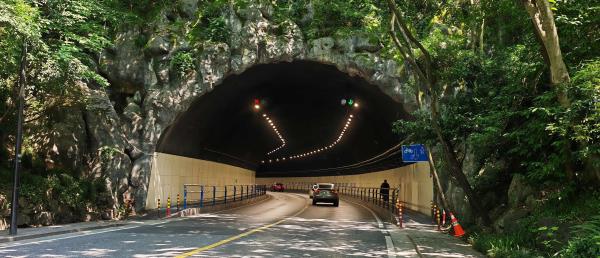 五老峰隧道