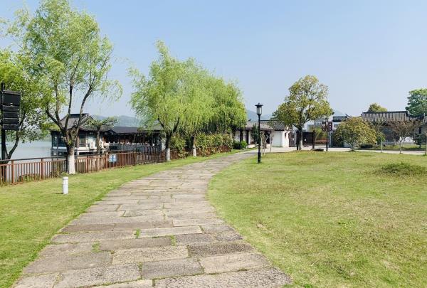 湖山广场