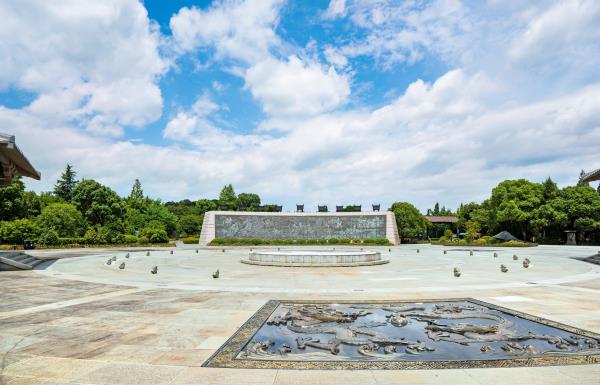 会稽山风景区