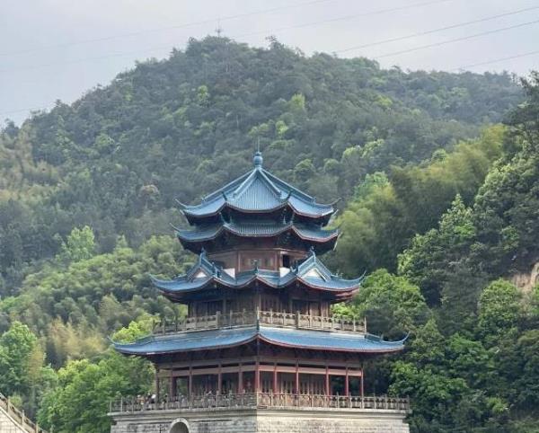 严子陵钓台-清风园