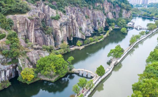 东湖