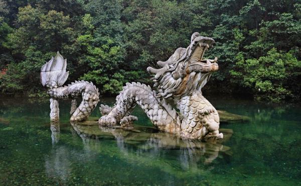 白龙潭景区