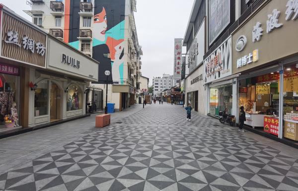 杭州武林路时尚女装街