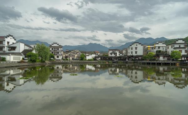 荻浦村