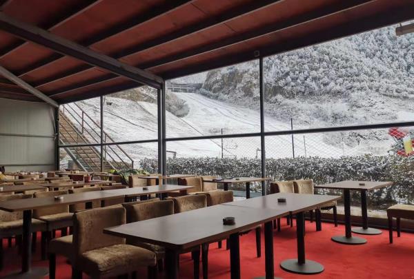 千丈岩滑雪场