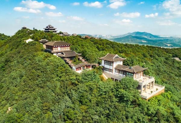 穹窿山