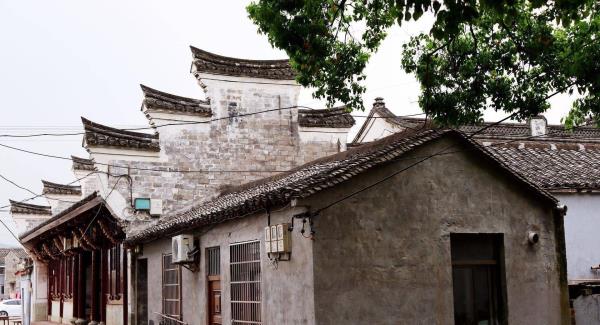 鲍家{古村