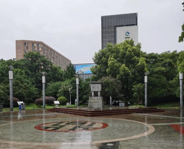 水门广场