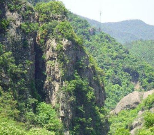 东搬山