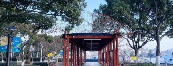 沿江景观带