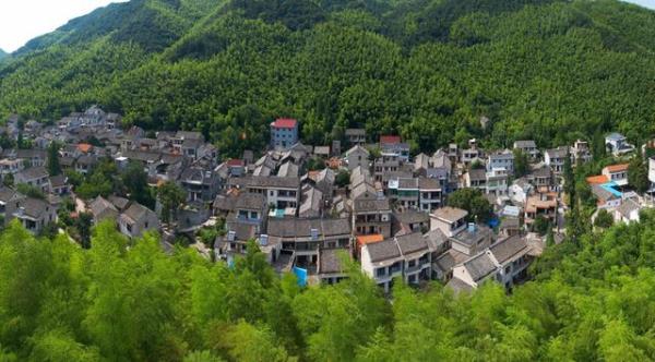 横溪长寿村