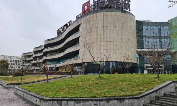 东部新城银泰城新海洋公园
