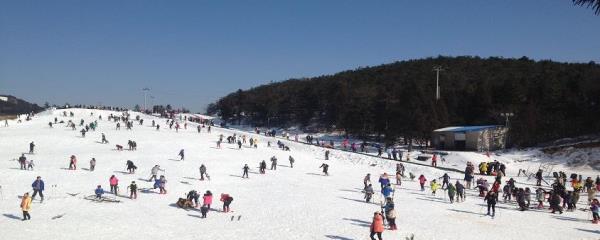 商量岗滑雪场