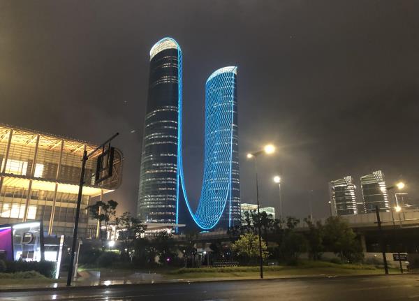 绿地中心杭州之门