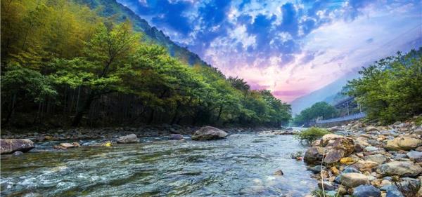 香溪漂流