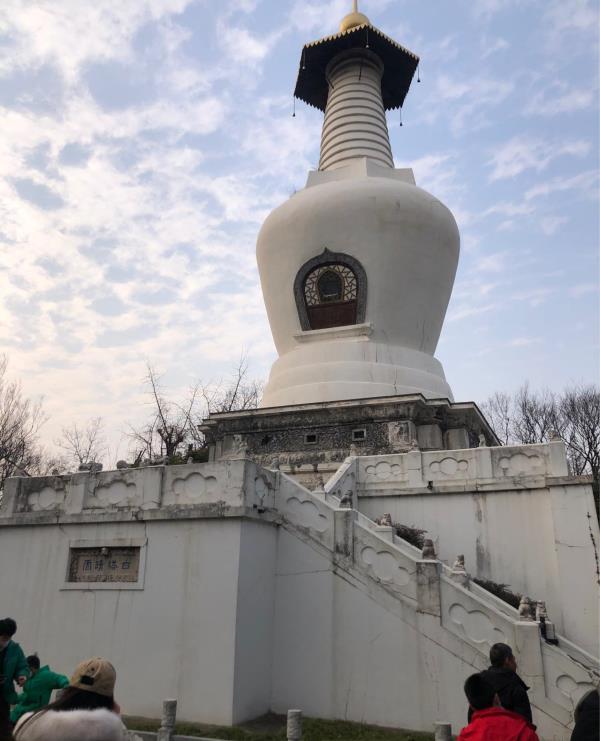白塔