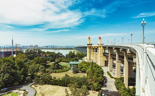 南京长江大桥公园