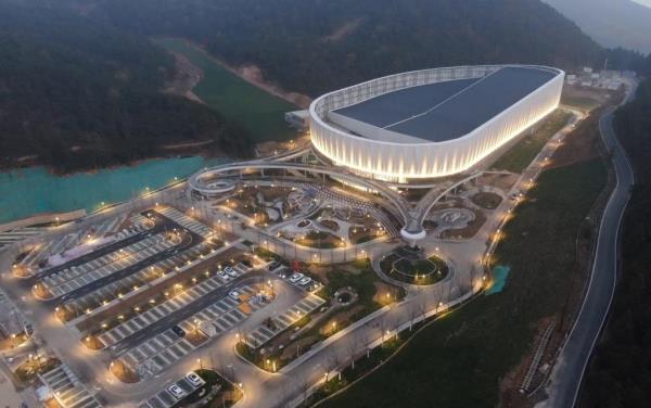 绿城天台山雪乐园