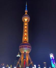 东方明珠259米全透明悬空观光廊11